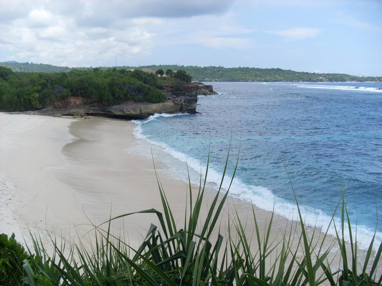 Pula Huts Lembongan Hotel Ceningan Island Bagian luar foto