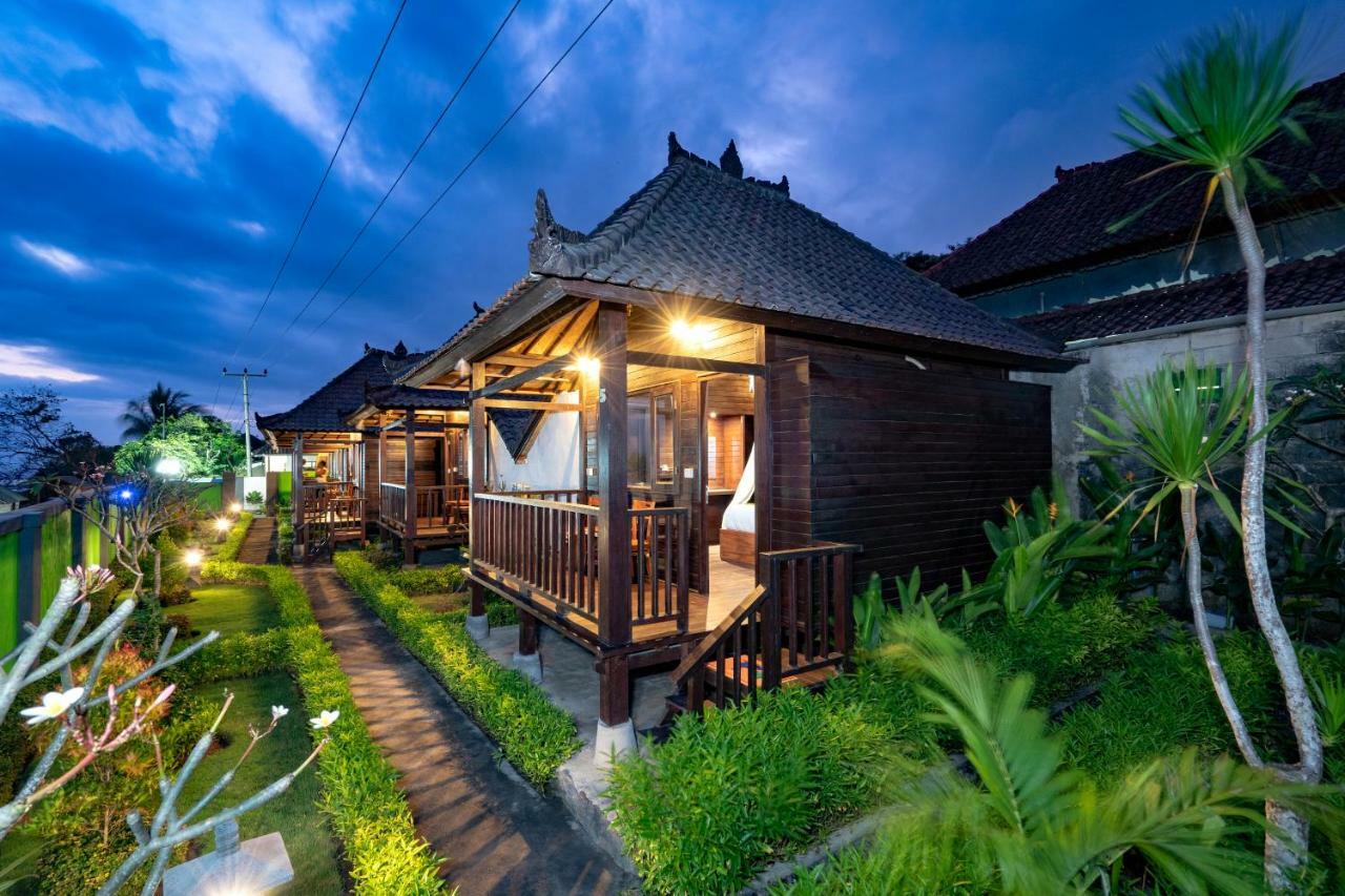 Pula Huts Lembongan Hotel Ceningan Island Bagian luar foto